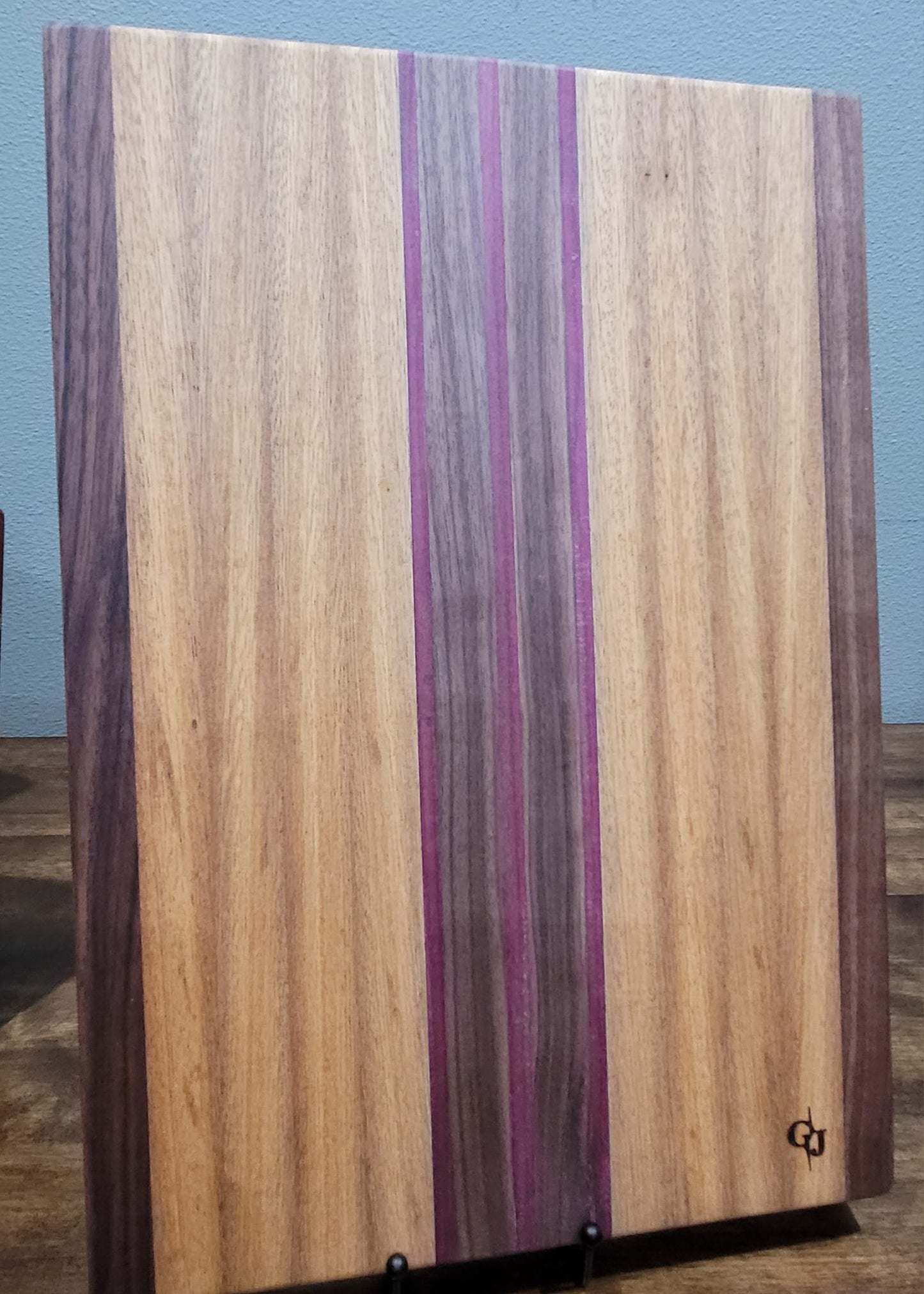 Walnut/Purple Heart/Vanilla Wood
