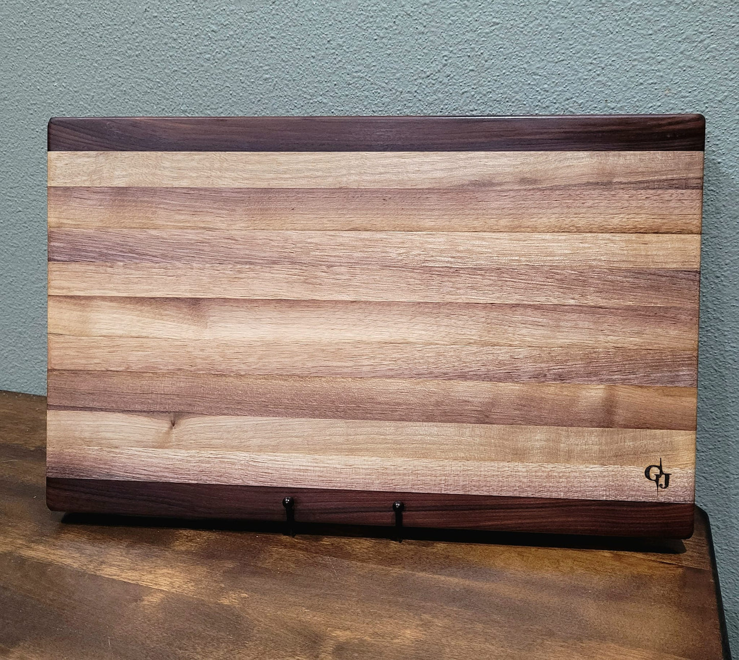 Walnut/Rosewood Cutting Board