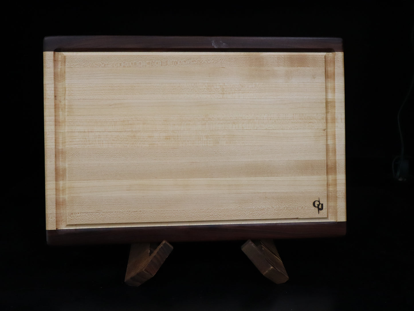 Maple/Rosewood Cutting Board with Juice Groove