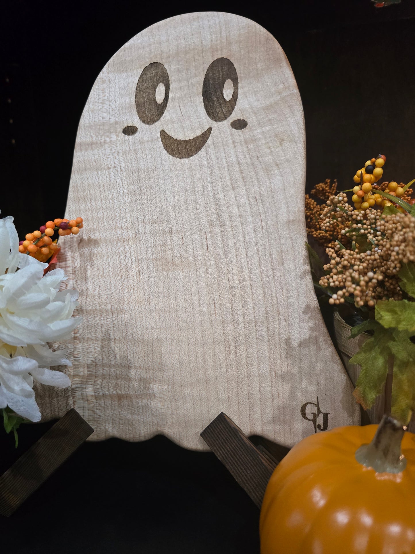Curly Maple Friendly Ghost-shaped Cheese Board