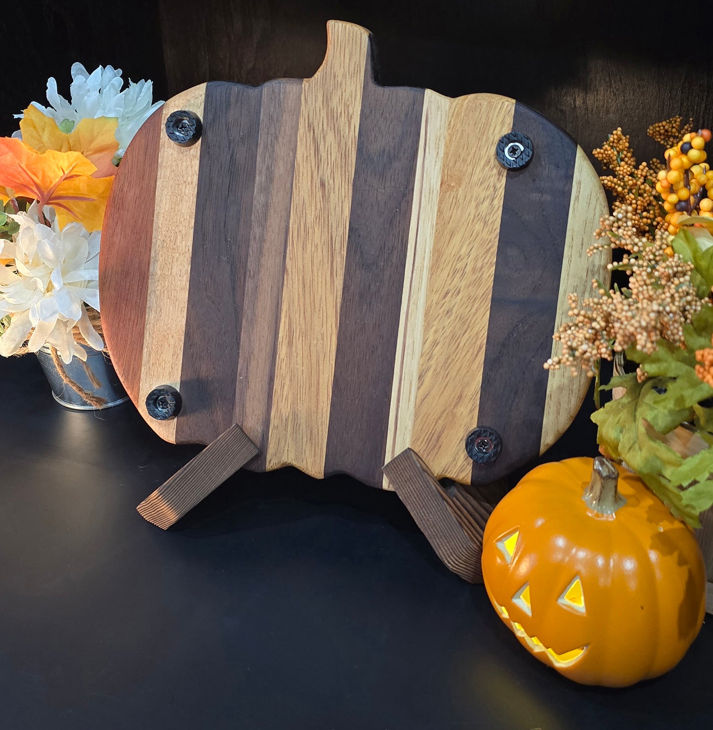 Multi Hardwood Pumpkin-shaped Cheese Board