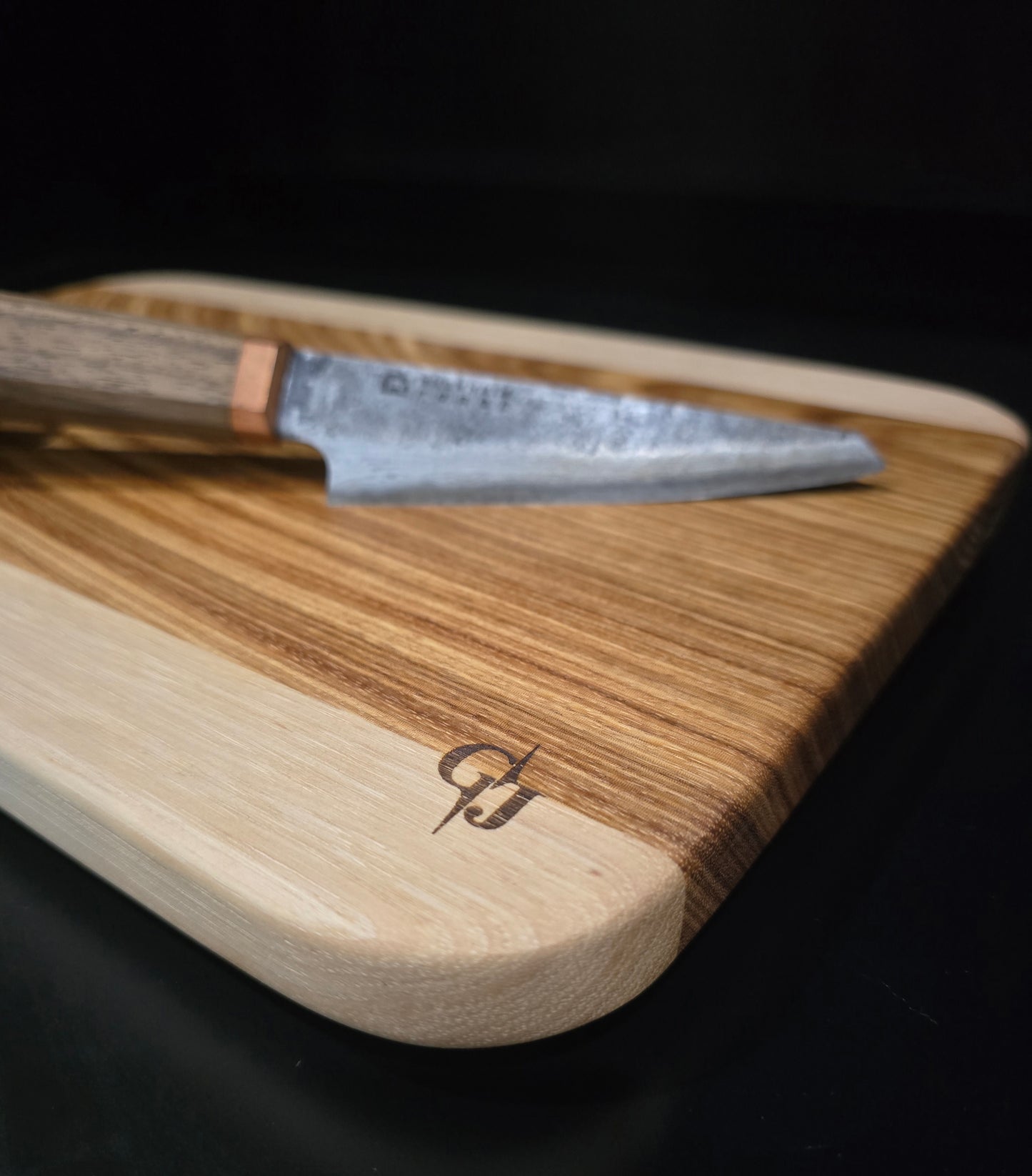 Multi Hardwood Board - Bali and Hickory