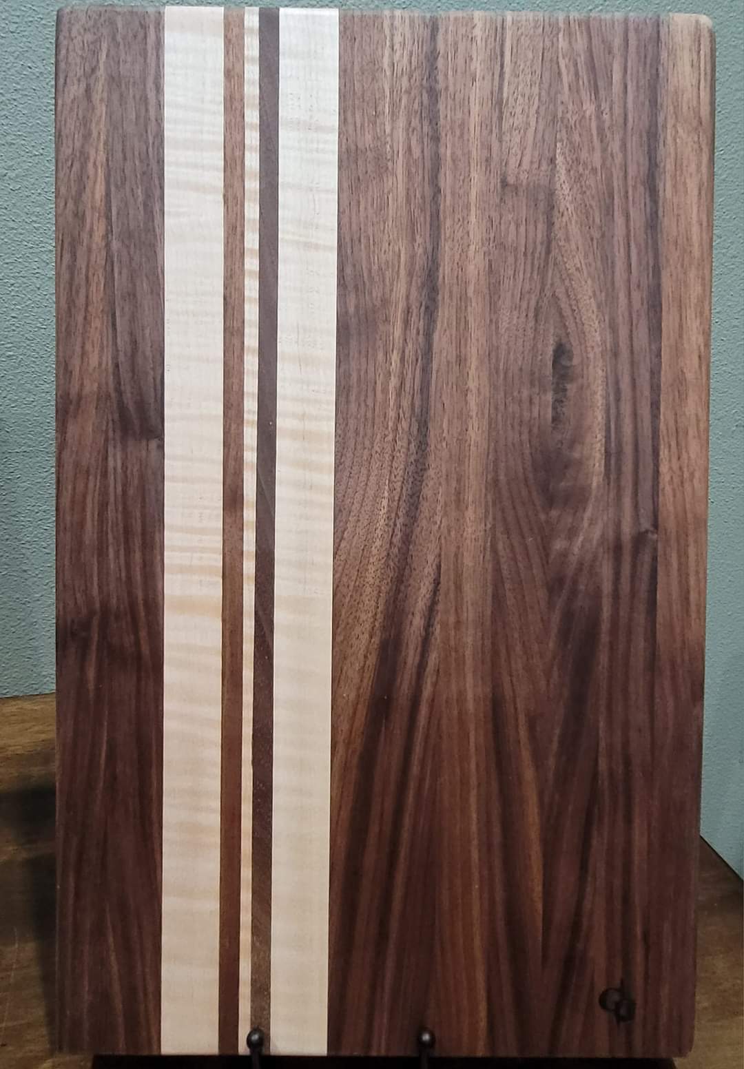 Walnut/Curly Maple Cutting Board