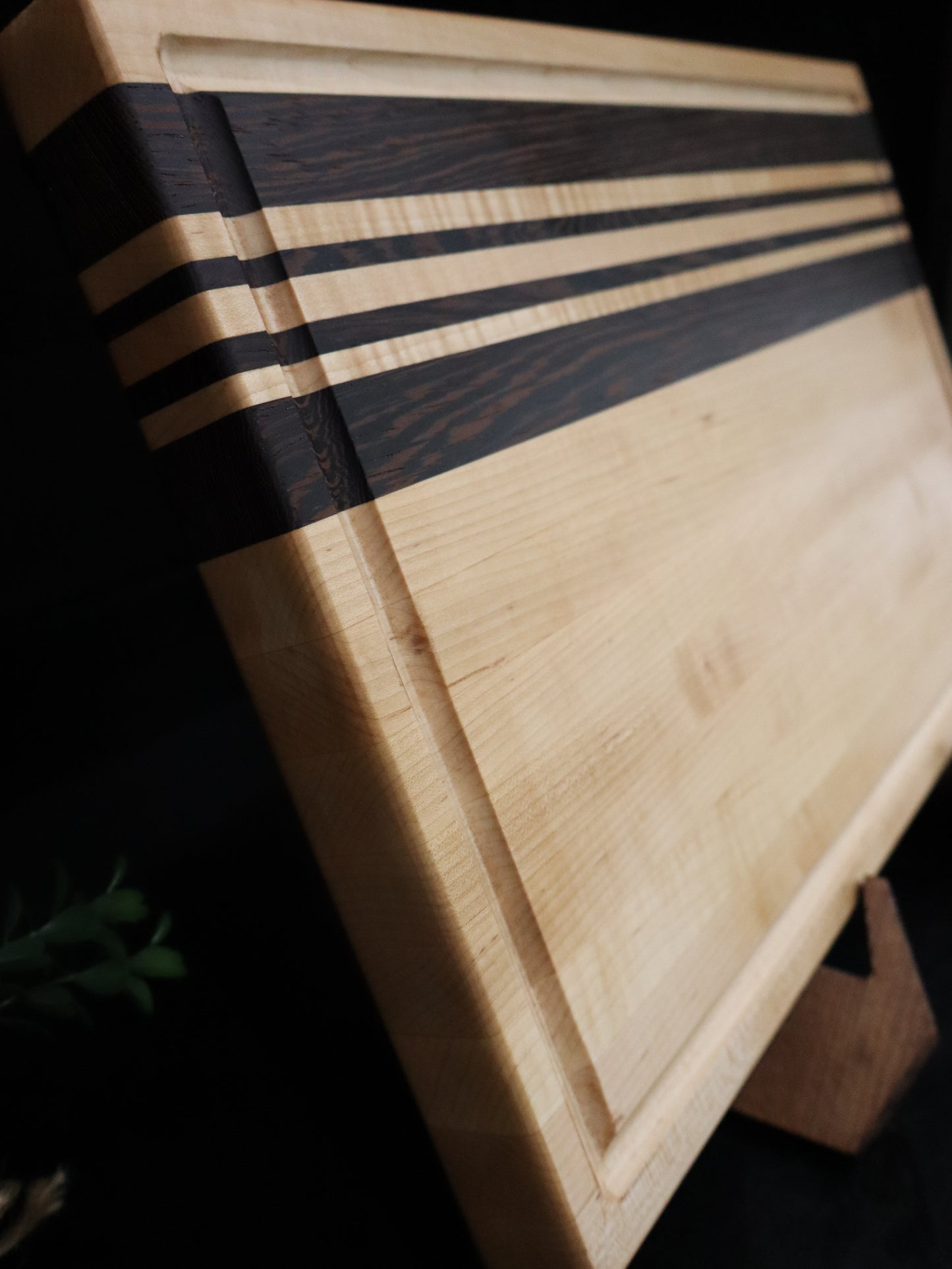 Maple and Wenge Edge Grain Cutting Board with Juice Groove