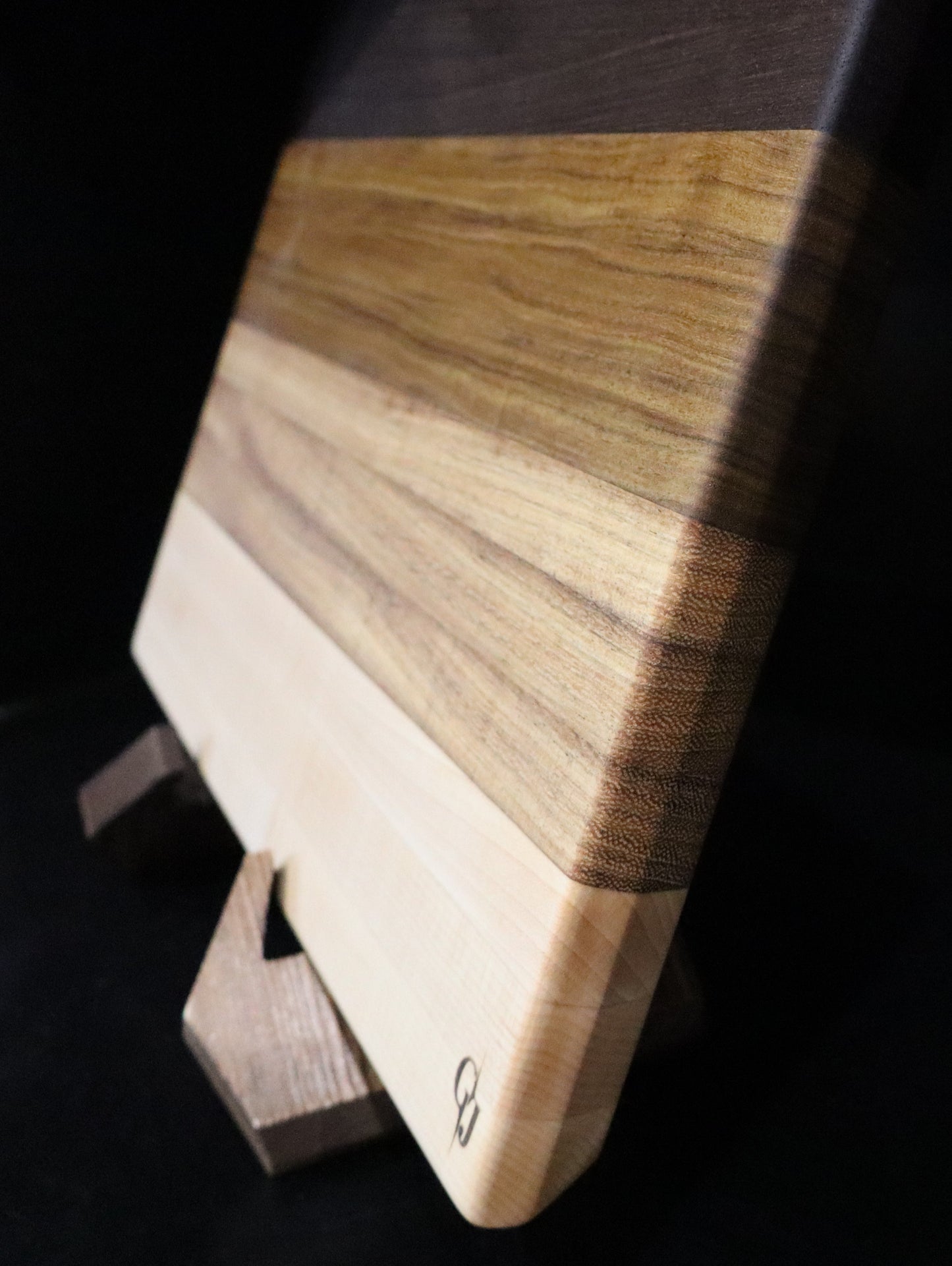 Multi-Hardwood Edge-Grain Cutting Board