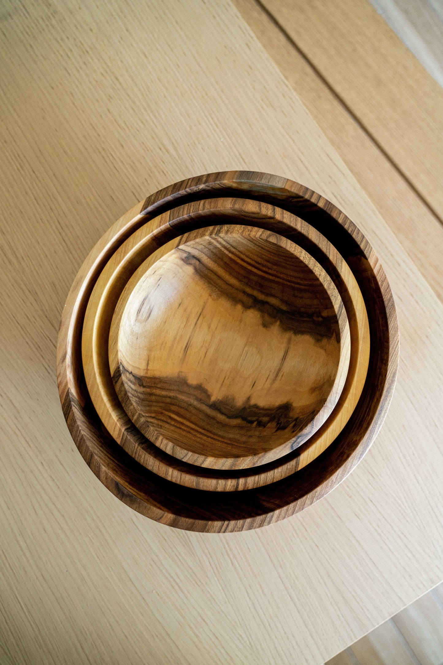 Hand Carved Walnut Wood Nesting Bowl Set