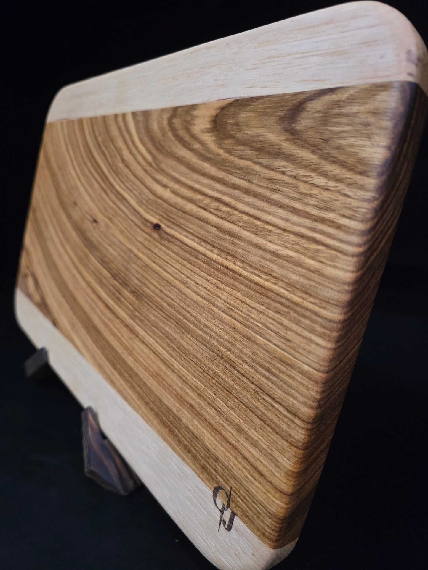 Multi Hardwood Board - Bali and Hickory