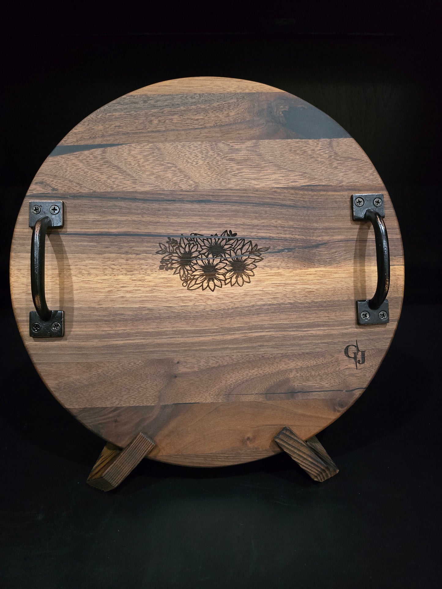 Walnut Round Cheese board with handles and feet