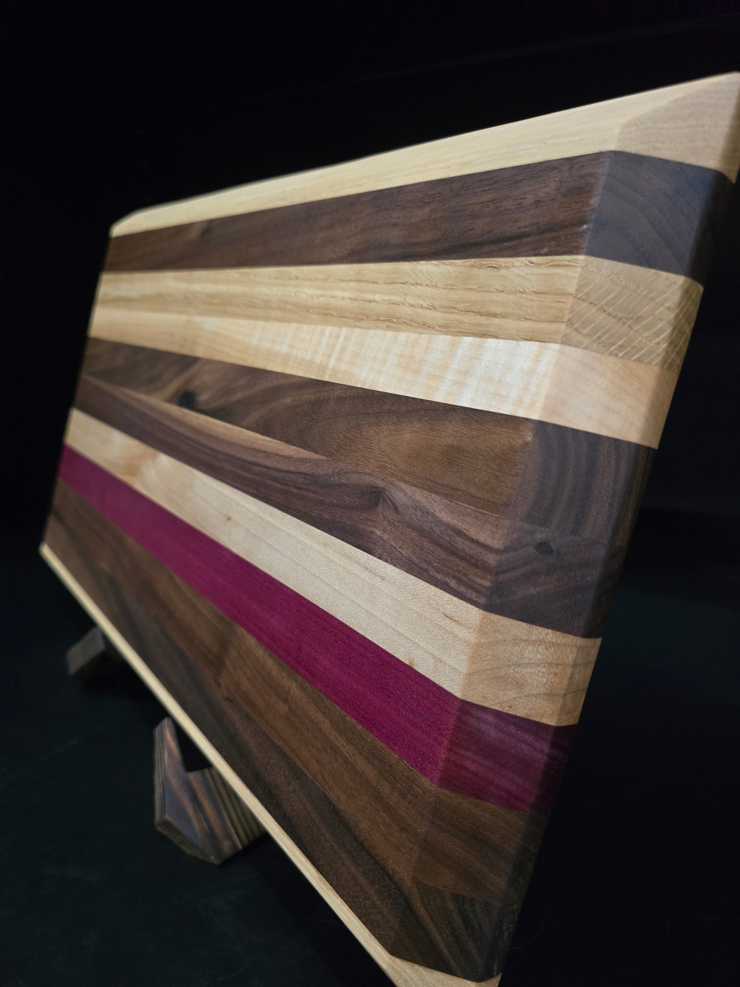 Multi-Hardwood Edge-grain Cutting Board