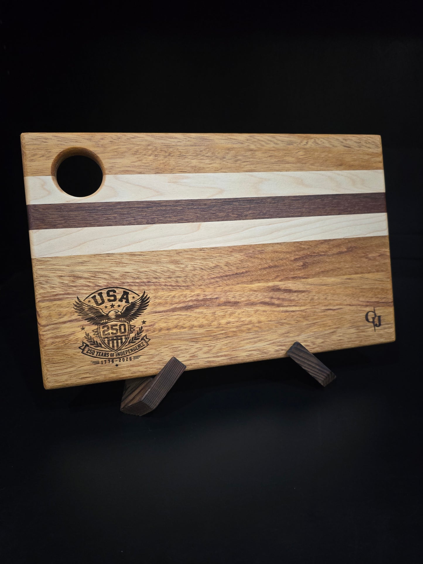 Vanilla Wood (Brazilian Oak) small chopping board cheese board with America 250 engraved