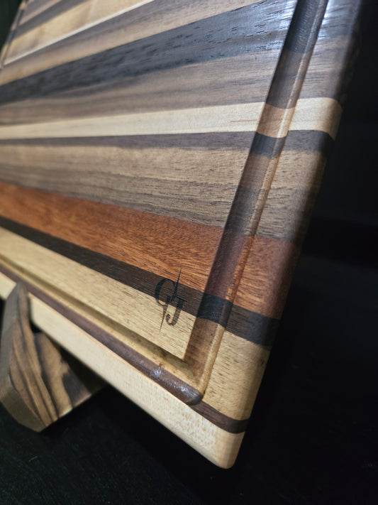Multi Hardwood Edge Grain Cutting Board