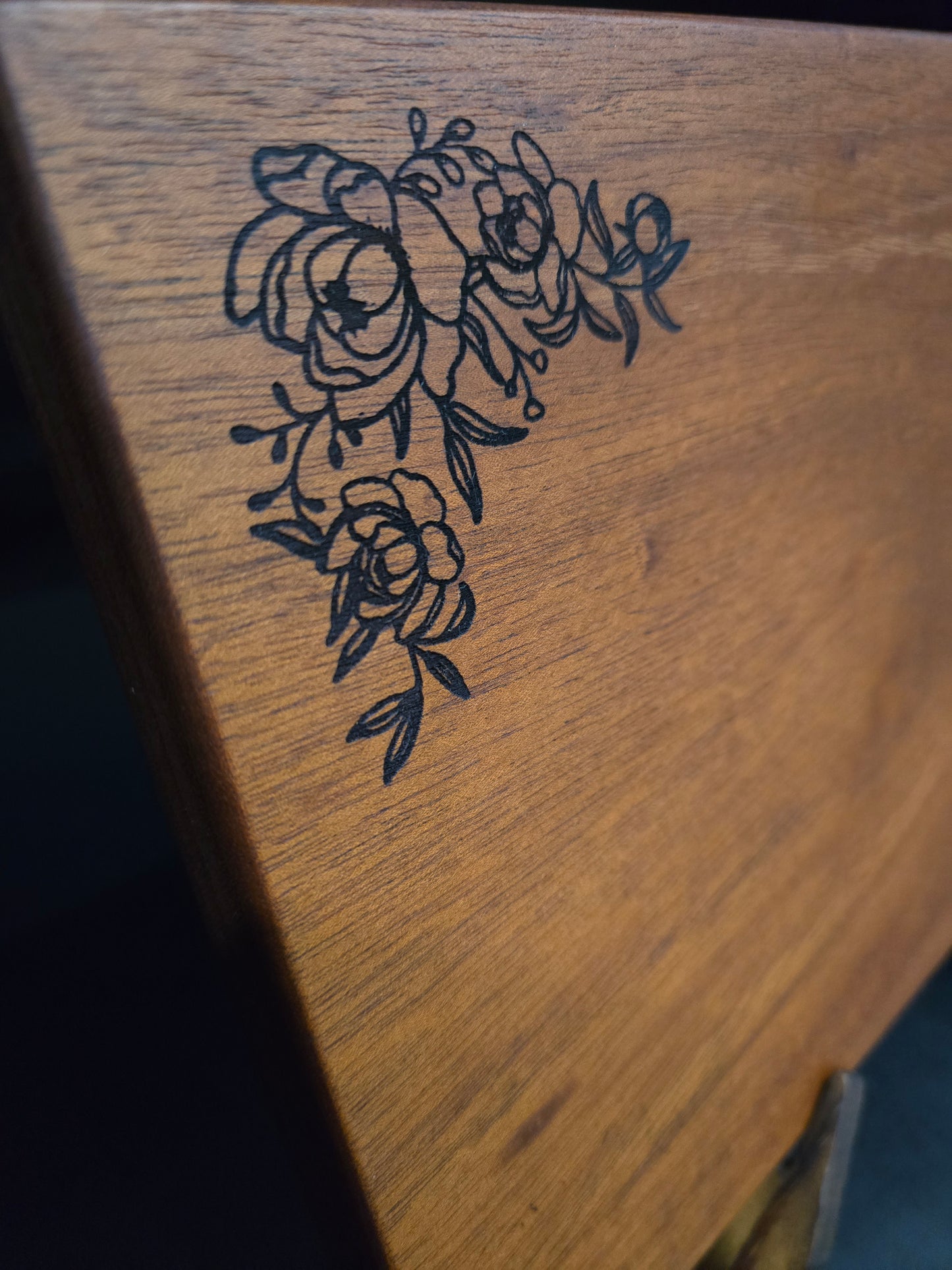 Mahogany Cheese Board w/Feet